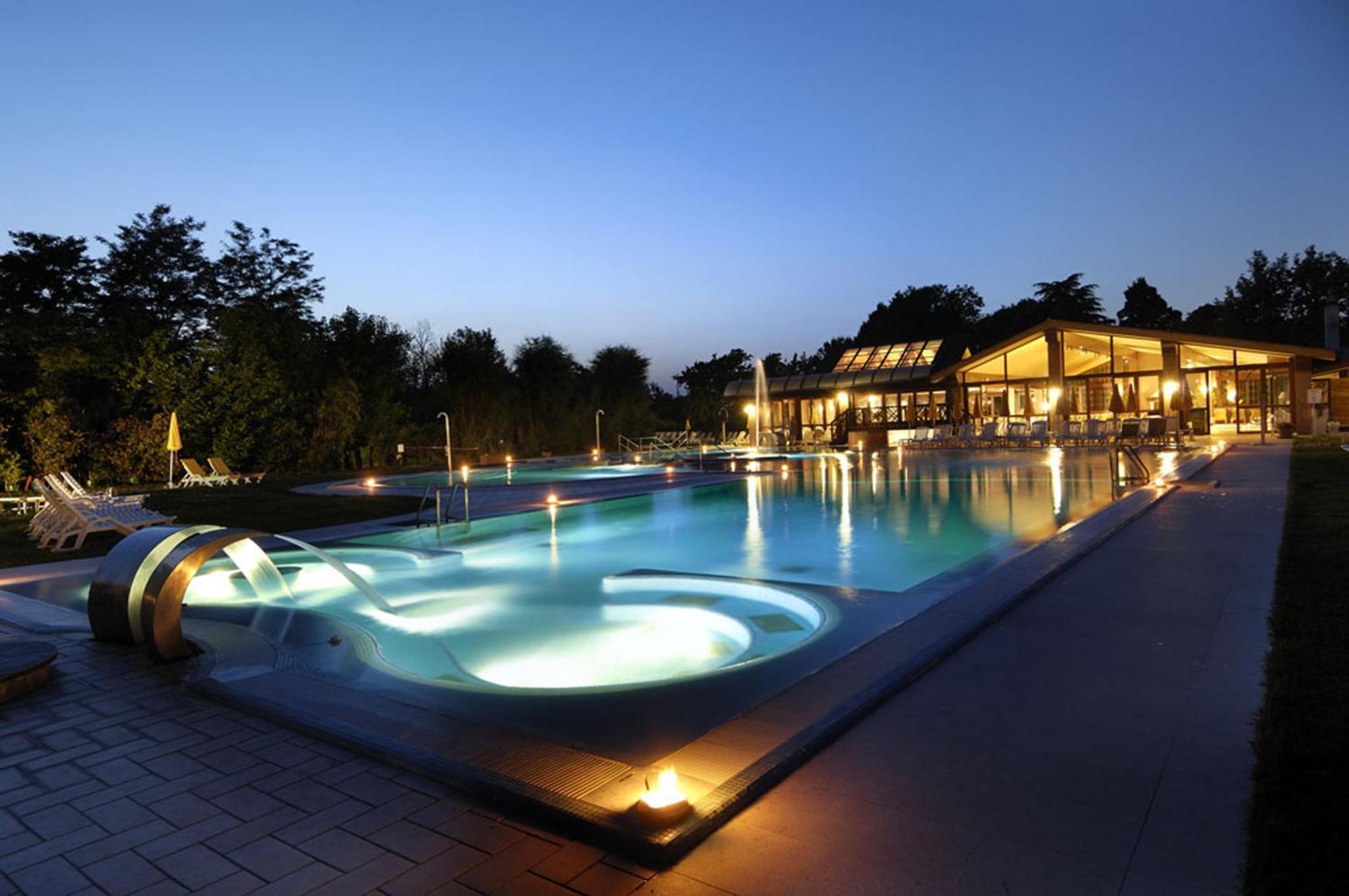Terme Preistoriche Resort & Spa مونتيجروتو تيرمي المظهر الخارجي الصورة